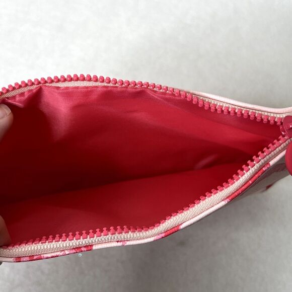 Pink Lipstick Lip Patterned Makeup Bag - Picture 3 of 5